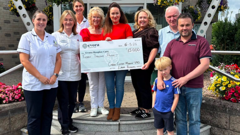 The family of Emma Rodgers, a much-loved member of the Hospice team raises £17,000